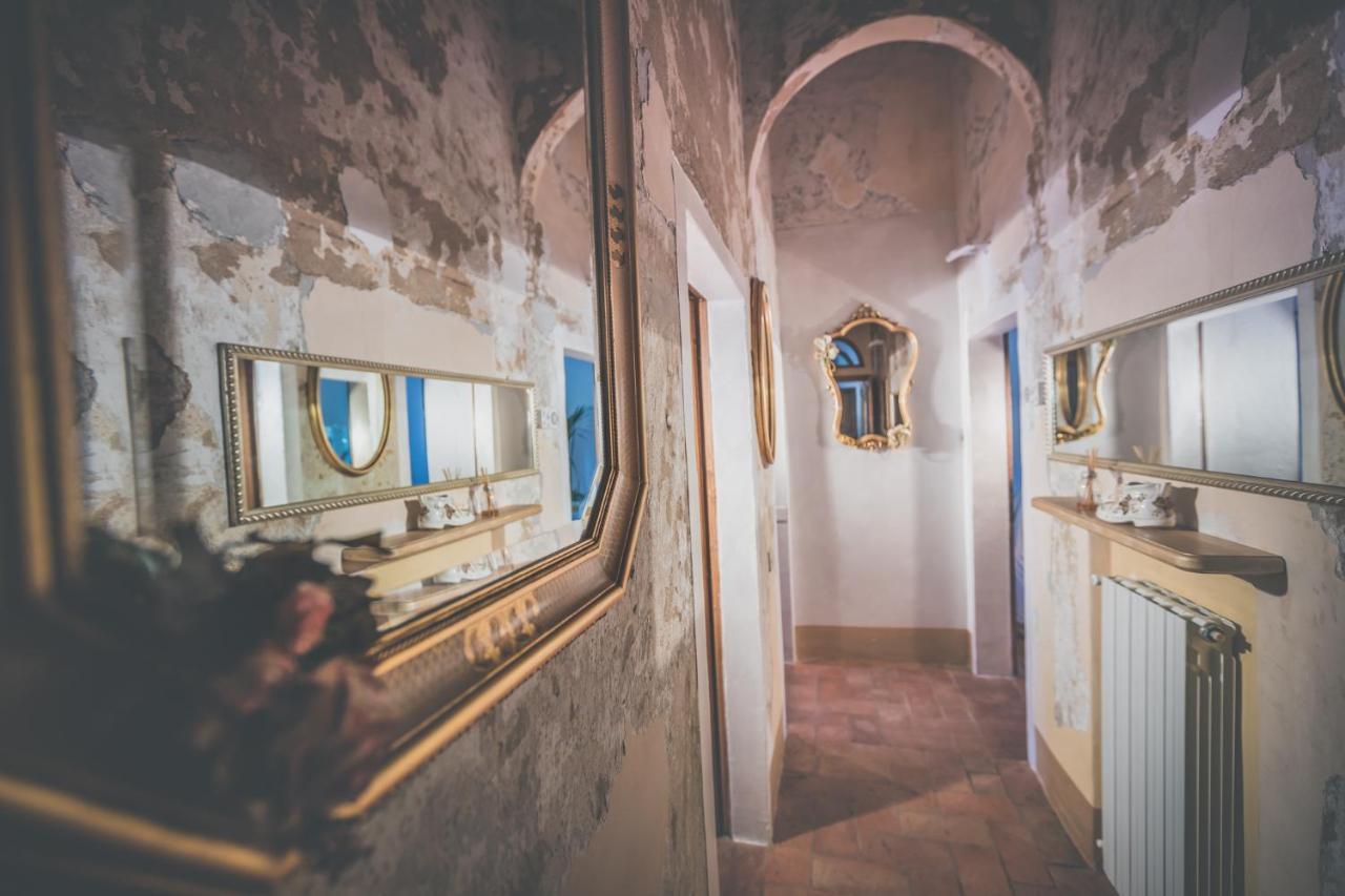 Sant'Alberto Campiglia d'Orcia Bagian luar foto