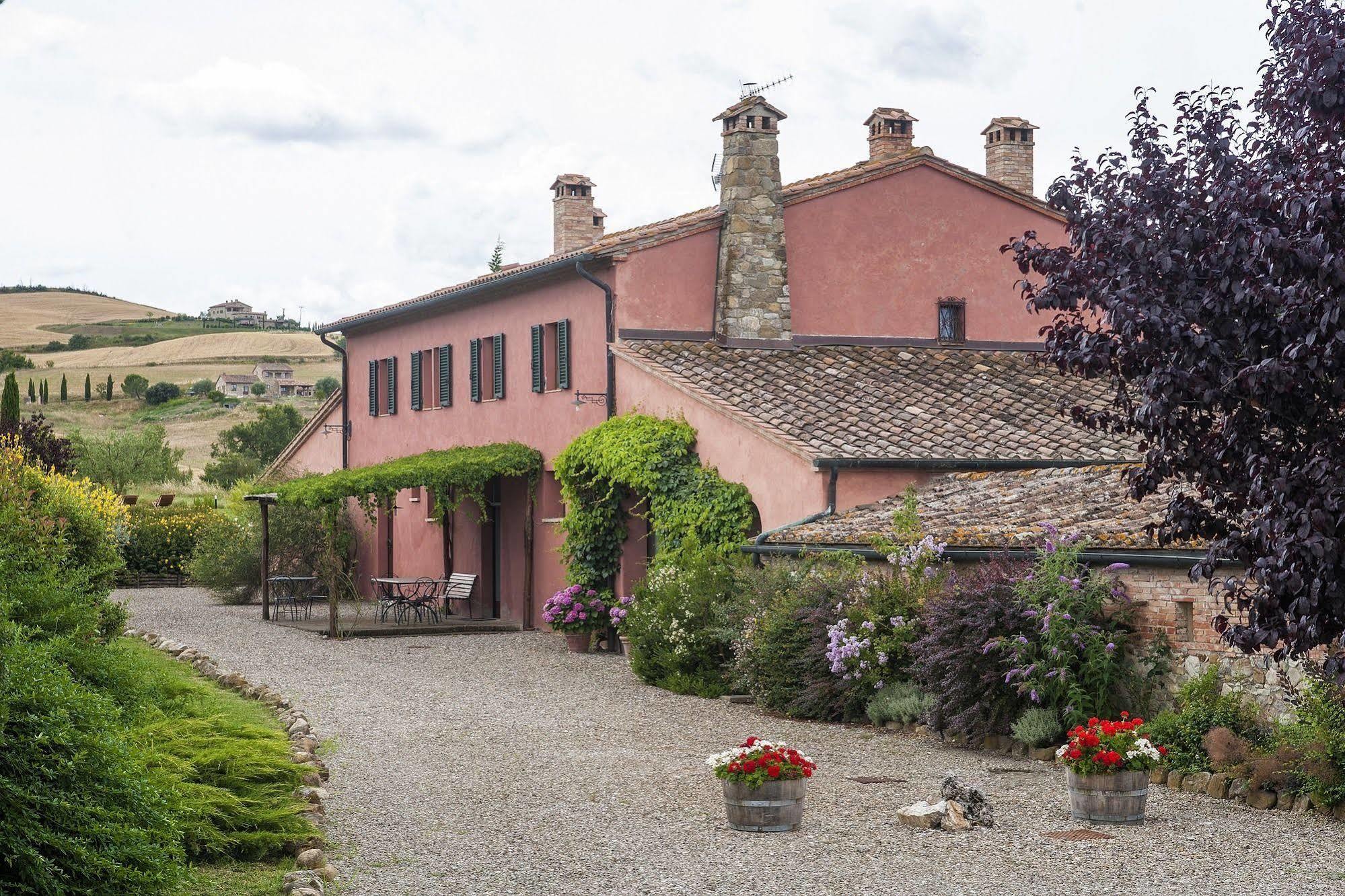 Sant'Alberto Campiglia d'Orcia Bagian luar foto