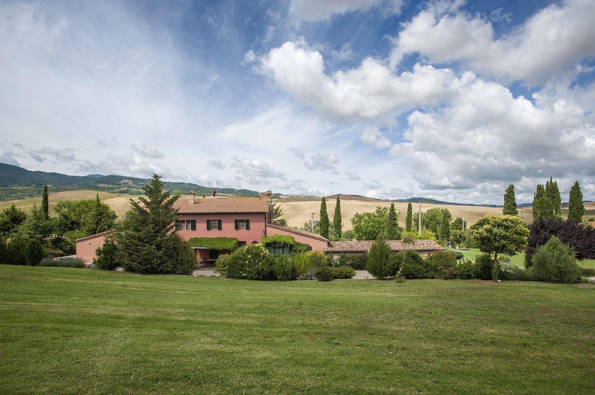 Sant'Alberto Campiglia d'Orcia Bagian luar foto