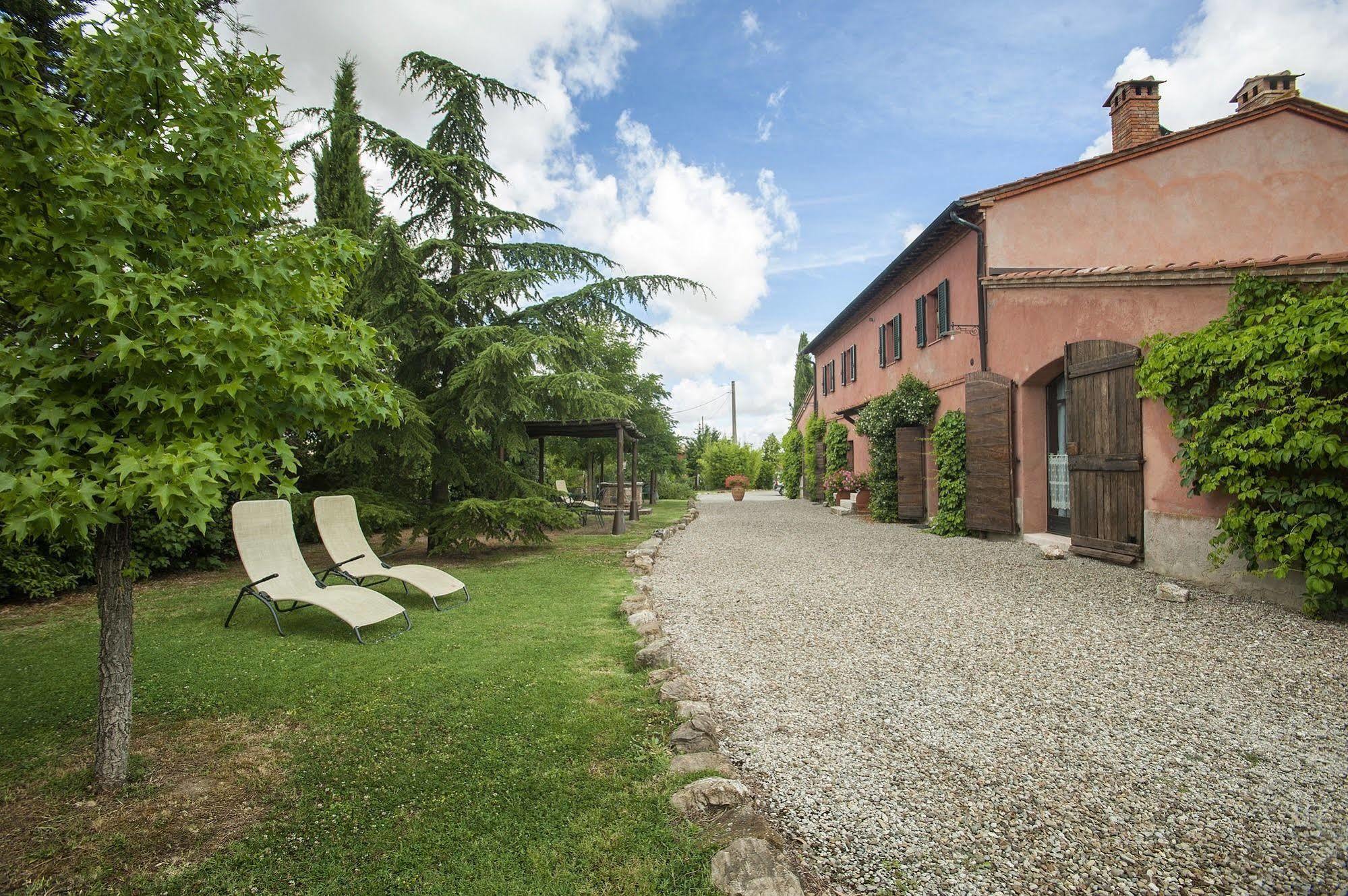 Sant'Alberto Campiglia d'Orcia Bagian luar foto